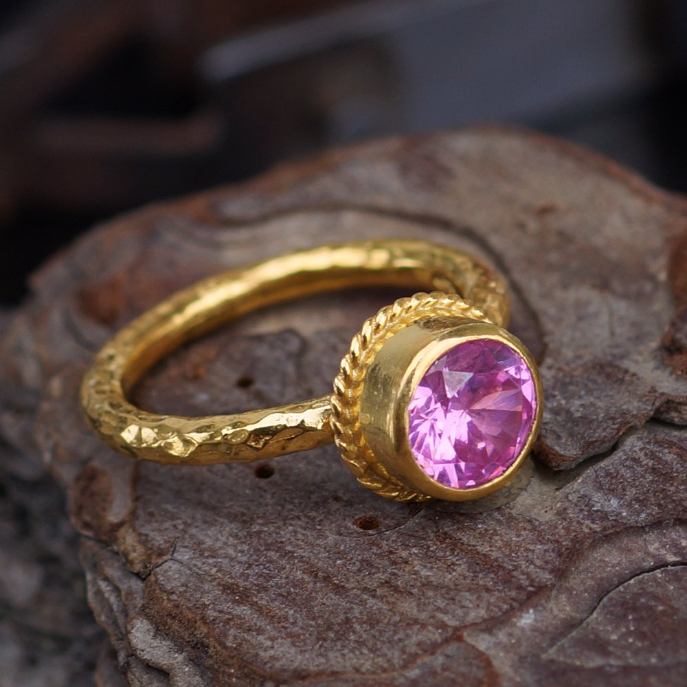 Buy 22Kt Narasimha Swamy Design Antique Gold Ring 610VA101 Online from  Vaibhav Jewellers